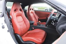 Nissan GT-R06